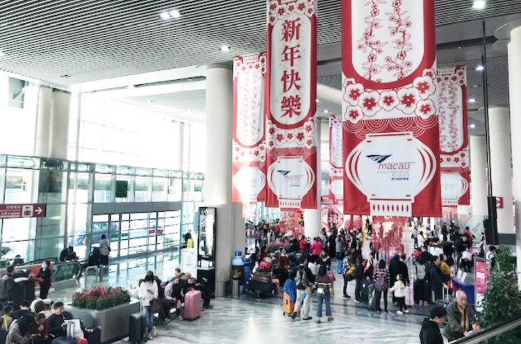 マカオ空港が春節期間中、春節のゴールデンウィークと一日の乗客数記録を更新