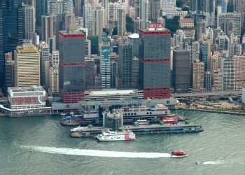 パンシー・ホー氏の信徳がSTDMとのホテルおよびフェリーサービス契約を更新