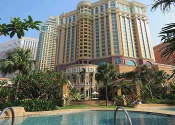 310万香港ドルのマカオのゲーミング用チップの強盗容疑で4名が逮捕へ