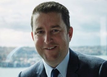 株主による5%の議決権取得の数日以内にドナコ取締役会による動き