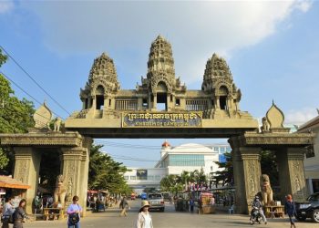 カンボジアで逮捕された闇金の男らは中国人所有のカジノと関係