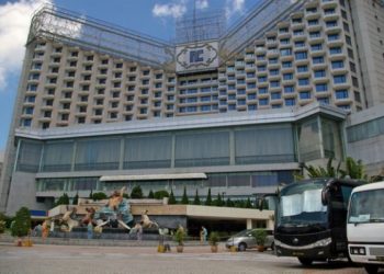旅行代理店グループがマカオのベイジンインペリアルパレスホテルのオーナーを訴え、再開発の停止を求める