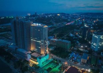 エイマックス・インターナショナルが会長と契約、シアヌークビルの新カジノでのゲーミングテーブル営業の一部を引き継ぐ