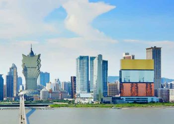 マカオのライセンス再入札にむけて米事業者たちは「同じ土俵の上」で扱われる：フィッチ