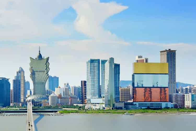 マカオのライセンス再入札にむけて米事業者たちは「同じ土俵の上」で扱われる：フィッチ