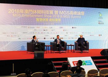 頂点を目指して