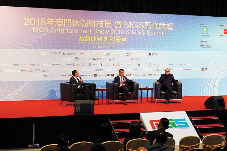 頂点を目指して