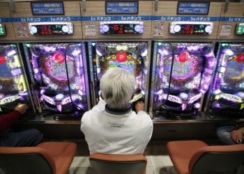 大阪のパチンコ店に「休業指示」へ コロナ特措法に基づき全国初