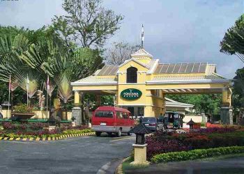 フォンタナが新型コロナ仮設病院疑惑に反論