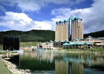 新型コロナによる休業を受けて、江原ランドに営業時間延長とゲーミングテーブル増設の許可