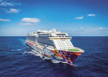 ゲンティンクルーズラインが「無寄港クルーズ」にシンガポール人スタッフ100人雇用へ