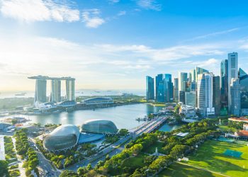 シンガポールが「エアトラベルバブル」の調査へ　香港が有力候補に