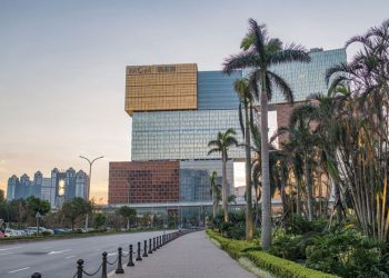 マカオのホテルが大型連休中の客室稼働率43.6%と宿泊料金低下を報告