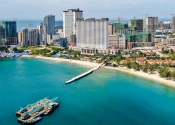 カンボジアで初の新型コロナ大規模感染拡大、シアヌークビルが市をまたぐ移動を禁止