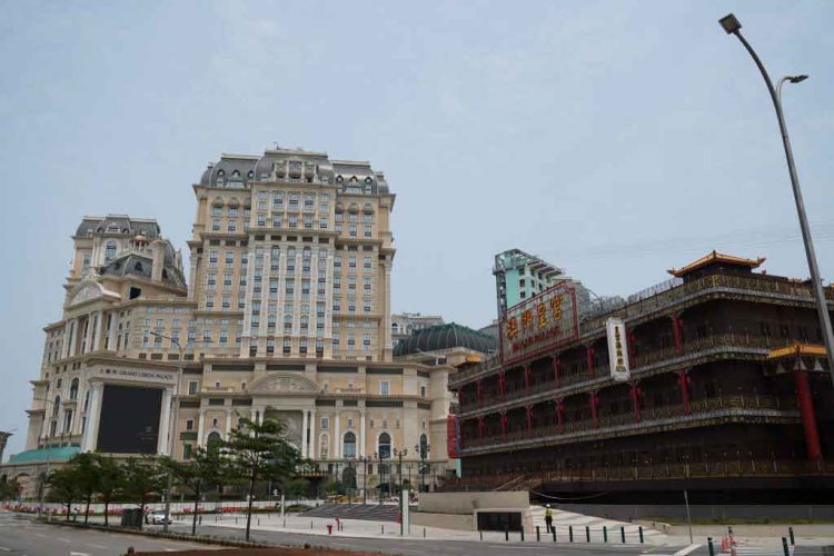 グランド・リスボア・パレス　300台のゲーミングテーブルを備え開業　ハイエンドに焦点