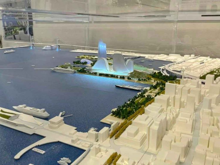 横浜市 IRのイメージ図や模型を市役所に展示 来月7日まで