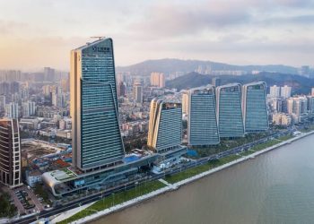広東省の旅行会社　他省への旅行を再開へ