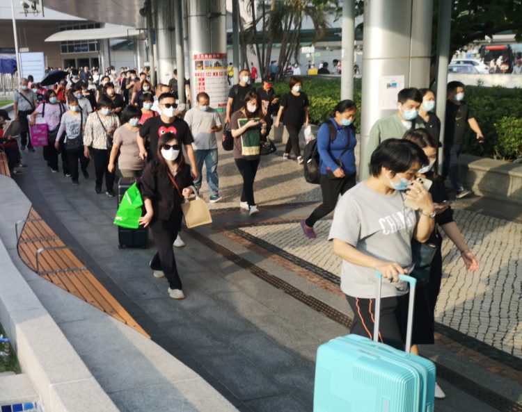 国境再開後、マカオへの訪問者数が1日平均2.5万人超え マカオ政府観光局