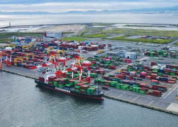 大阪ＩＲ　事業者が市議会に出席　「安易に断念することは考えられない」